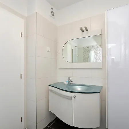 Tea Maraska Lägenhet *