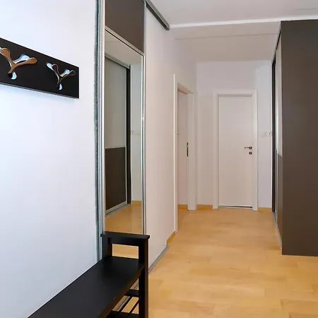 Tea Maraska Lägenhet *